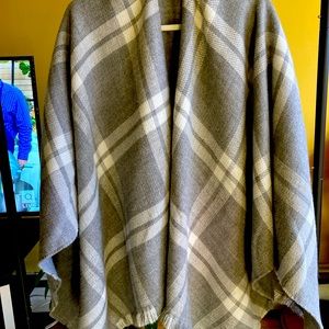 Banana Republic Shawl